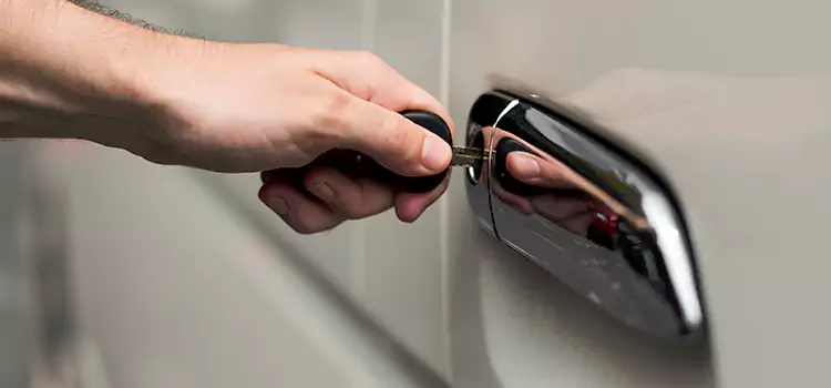 Why Choose Our Auto Locksmith Team in Springfield, IL?