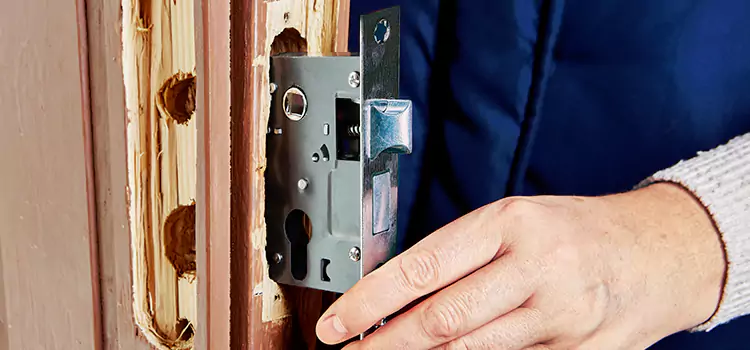 Garage Door Lock Replacement Springfield
